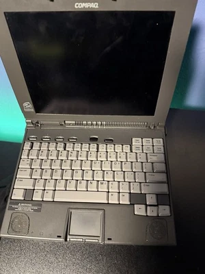 Compaq Armada 4120 | CPU Intel Pentium | Sin HD/OS/RAM/AC | Piezas Foto 1 de 4