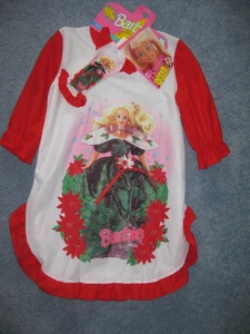 HAPPY HOLIDAYS BARBIE NACHTHEMD FÜR KIND - GRÖSSE 4 - PASSENDES NACHTHEMD FÜR PUPPE - Bild 1 von 2