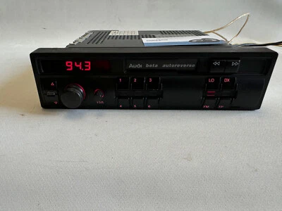 Audi Beta CC Alpine Autoradio Kassetten Radio 4D0035152 + CODE - Bild 1 von 4