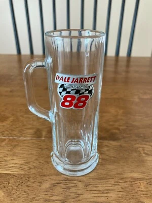 Dale Jarrett 88 NASCAR Bandera a Cuadros Shot Glass Libbey 5" de Alto con Mango Foto 1 de 4