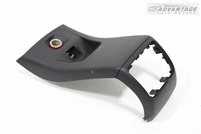 AUDI Q3 2015-2018 consola central panel trasero cubierta de moldura con toma de corriente OEM Foto 1 de 4