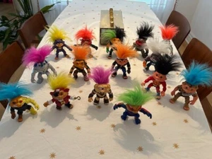 1992 Battle Trolls Lot With Some Accessories - 15 Trolls - Picture 1 of 17