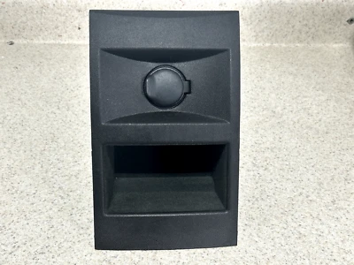 03 07 CADILLAC CTS CONSOLA CENTRAL TRASERA ARNÉS EMBELLECEDOR ELÉCTRICO BISEL NEGRO OEM Foto 1 de 3