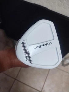Odyssey Versa 2 Ball RH 34.5 " Putter - Picture 1 of 7
