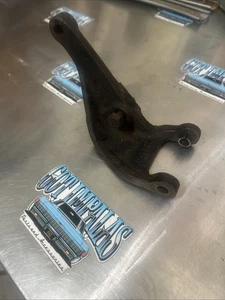 1972-1978 CORVETTE ALTERNATOR BRACKET LOWER SMALL BLOCK 350 F203 - Picture 1 of 4