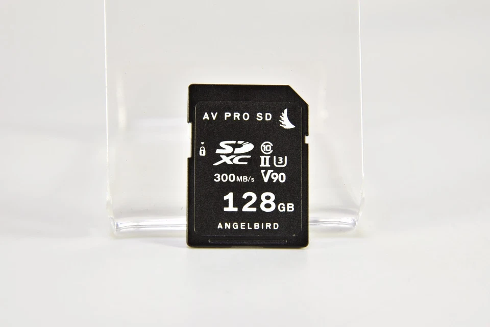 Angelbird AV PRO SD MK2 V90 128GB SDXC UHS-II Memory Card - Image 1 of 4