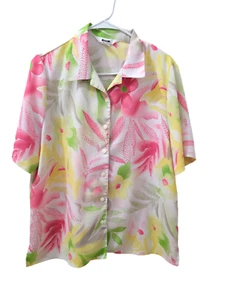 Alia Button Up Blouse Short Sleeve Tropical Pink Florals Womens Size 14 - Picture 1 of 14
