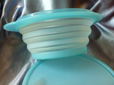 Tupperware B43 Mini-Max Minimax ciotola pieghevole ciotola 950 700 arancione blu set b42 - Immagine 1 di 4