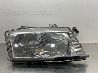 Conjunto de faros halógenos laterales para pasajeros diestros Saab 9-3 2002 fabricante de equipos originales 99-03 Foto 1 de 4