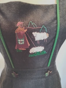 US 8 Vintage Trachten,Oktoberfest,AUSTRIA,Tragerrock with 2 Pockets.Charcoal - Picture 1 of 18