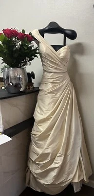 Wtoo Watters Wedding Dress Style Mermaid Long Formal Ivory Size 6 Off Shoulder - Image 1 of 4