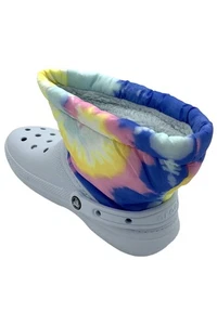 Crocs Classic Lined Neo Puff Fuzzy Winter Boots Snow Pastel Tie Dye - Bild 1 von 3