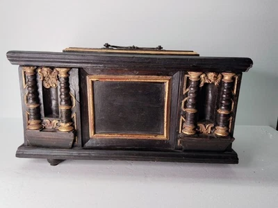 Antike Truhe / Schatulle / Kassette Holz, Italien  17.Jahrhundert - Bild 1 von 4