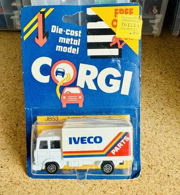 Corgi JB53 Iveco Container Truck ~ 1984 Card ~ Great Britain ~ Vintage Cargo - Image 1 of 4