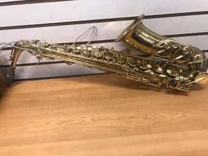 Bandi USA Saxophone Gold Color (GS) - Picture 1 of 7