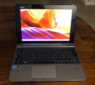 Asus Transformer Book T101HA, convertibile 2-in-1, colore grigio, 10.1'' usato - Immagine 1 di 2