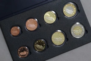 🧭 🇲🇨 MONACO SPECIMEN 2005 EURO MINT SET B88 #68 CG17 - Picture 1 of 5