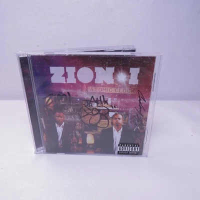 Atomic Clock by Zion I: New Foto 1 de 3