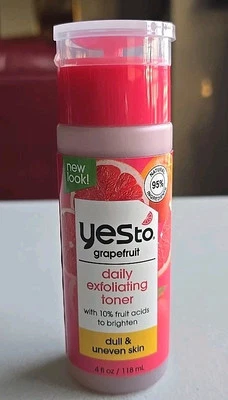Tónico exfoliante iluminador diario 95 % natural Yes To Grapefruit - 4 OZ Foto 1 de 4