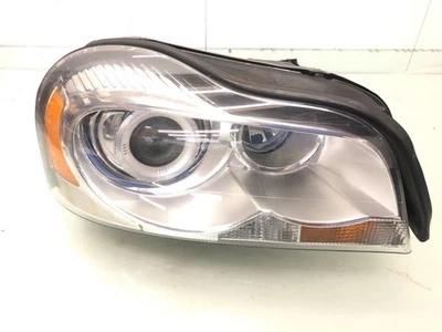 SCHEINWERFER RECHTS Volvo XC90 I SUV 2.4 D5 20V (D5244T4) 2008 31111846 - Bild 1 von 4