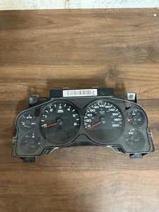 2007-2010 Chevrolet Silverado 1500 Speedometer Instrument Cluster 28081460 - Picture 1 of 13