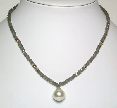 13x15mm AAA baroque South Sea pearl, labradorite & 9ct gold necklace - Image 1 of 4
