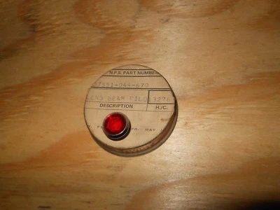 Nuevo de Lote Original Honda CL175 CL350 +++ Lente Roja Beam Pilot # 37551-044-670 Foto 1 de 4