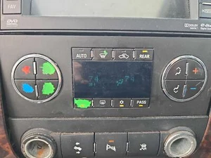 Heater A/c Control GMC YUKON 08 09 10 11 - Picture 1 of 1