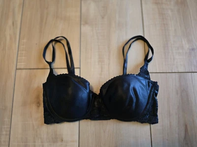 Sujetador pushup acolchado negro vintage Lilyette #0846 con detalles bordados talla 32C Foto 1 de 4