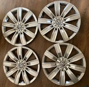 Original VW Tiguan 4x Wheel Caps 5NA601147 Wheel Plates 17 Inch - Picture 1 of 5