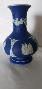 Antique Neoclassical Wedgwood England Blue White Jasperware Footed Bulbous Vase - Picture 1 of 4