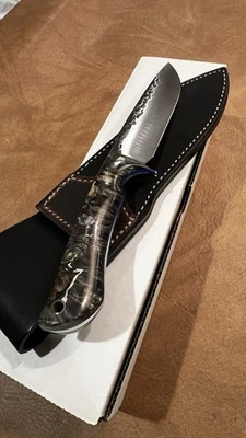 Cuchillos Lon Humphrey Delta Forged 52100 caja doble teñida forros azules Elder Burl Foto 1 de 4