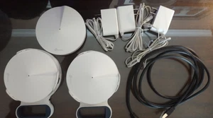 Paquete de 3 enrutadores inalámbricos y fuente de alimentación TP-Link Deco M5 Mesh WiFi AC1300 - Imagen 1 de 5