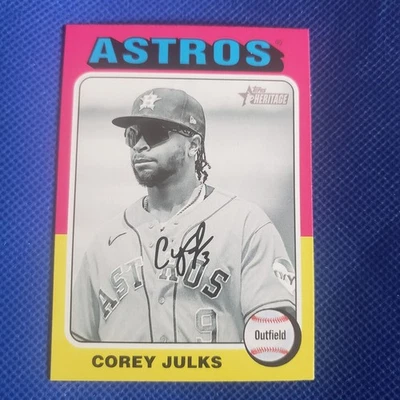 2024 Topps Heritage Corey Julks Black & White Image Variation Card  - Image 1 of 4