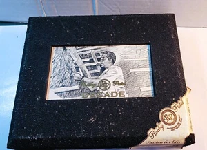 Cigar Box Rocky Patel Decade Torpedo EMPTY Rough Texture on Wood 10.75x7.5x2.5 - Imagen 1 de 6