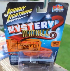 Toyota SR5 1985 JOHNNY LIGHTNING Mystery Matinee 2024 camioneta ~ nueva fundición ~ error - Imagen 1 de 1