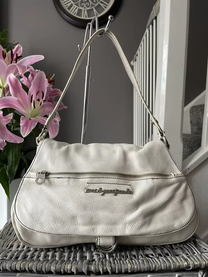 Lovely Genuine MARC BY MARC JACOBS  Leather Shoulder Bag, Handbag Off White - Image 1 of 4