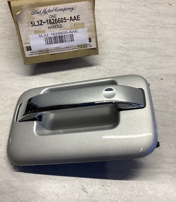 Lincoln Mark LT 2006 OEM conductor delantero manija de puerta exterior 5L3Z-1626605-AAE Foto 1 de 4