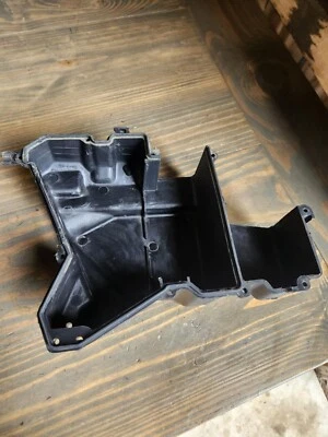 2006 KAWASAKI NINJA 250 CAIXA DE AR DIREITA 11011-1219 - Imagem 1 de 4