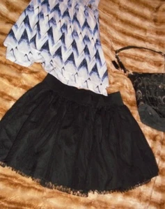 XXi Forever 21 Skirt Size M Lace Knit Overlay w/ Elastic Waist Black - Picture 1 of 5