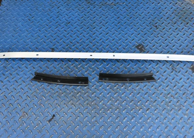 Рельсы для Chevrolet Corvette C6 Halo Top 2005-2013 годов выпуска 10395953 - Изображение 1 из 4