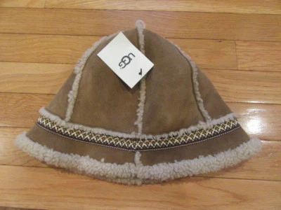 SOMBRERO CUBO DE GAMUZA MARRÓN CASTAÑO UGG AUSTRALIA PARA MUJER, BANDA DE MOSAICO, NUEVO CON ETIQUETAS $145, O/S Foto 1 de 4