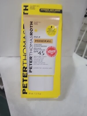 Protector solar tintado mineral Peter Thomas Roth Max 50 ml amplio espectro FPS45  Foto 1 de 4