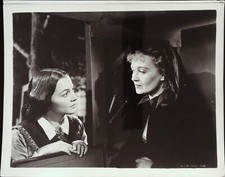 Gone with the Wind 8 X 10 Still 1939 Olivia De Havilland, Ona Munson!