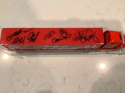 BLANEY, MENARD, BERRY, WALTRIP, AUTOGRAPHED WBR 75TH TRANSPORTER DIECAST & CARDS - Image 1 of 4