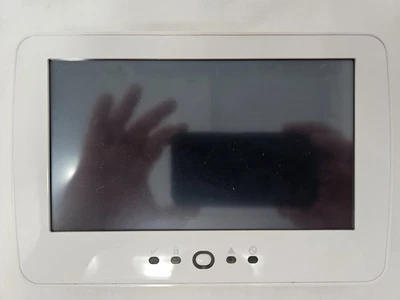 DSC PowerSeries PTK5507 7" TouchScreen Security Interface - Image 1 of 4