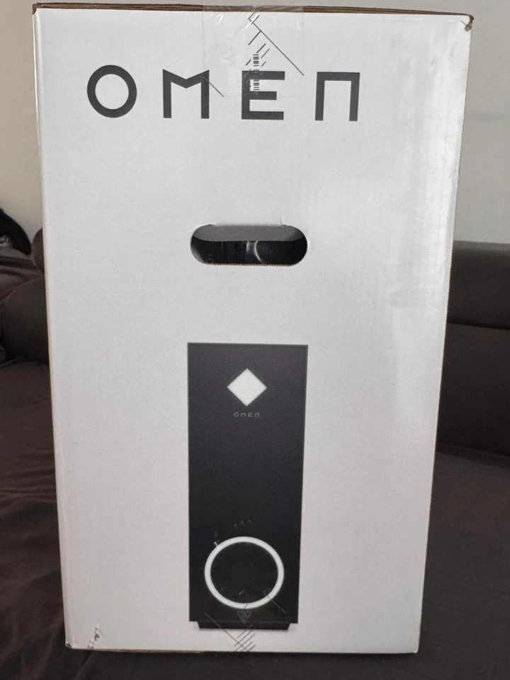 HP Omen 30L Desktop GT13-1047NA Model No TPC-W059-MT Windows 11 - Image 1 of 4