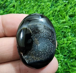 Beautiful 48ct Oval Window Druzy Agate Black Geode Spark Crystal Healing Gemston - Picture 1 of 6