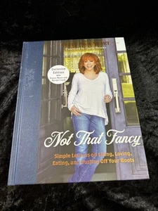 REBA McENTIRE - Not That Fancy - 2023 h/c illustrated 1st Ed - NEW! Bonus Menus - Imagen 1 de 6