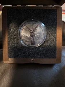 Silbermünze Mexiko Libertad Ruthenium &amp; Schwarzes Platin 2024 1 oz coloriert - Bild 1 von 5